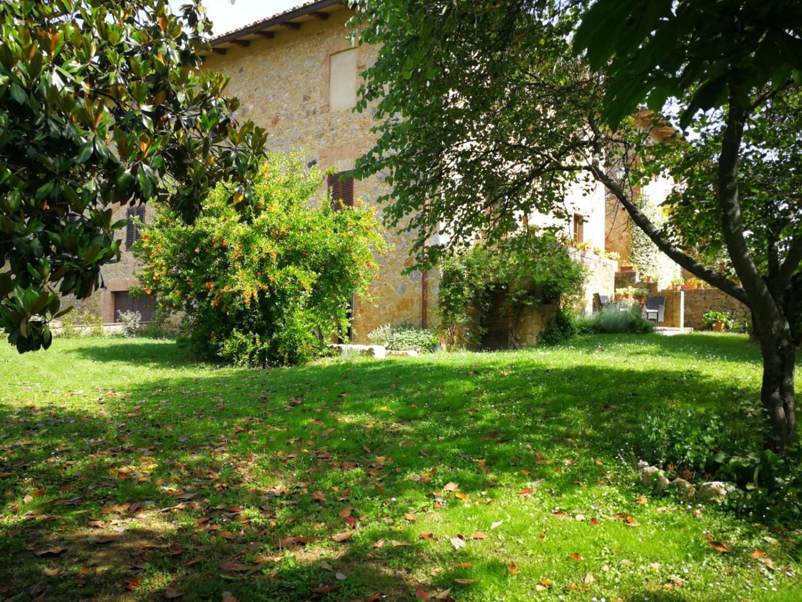 Claudia Vacanza Toscana - Appartamento Nocciolo- 10 Min Da Siena Malignano Luaran gambar